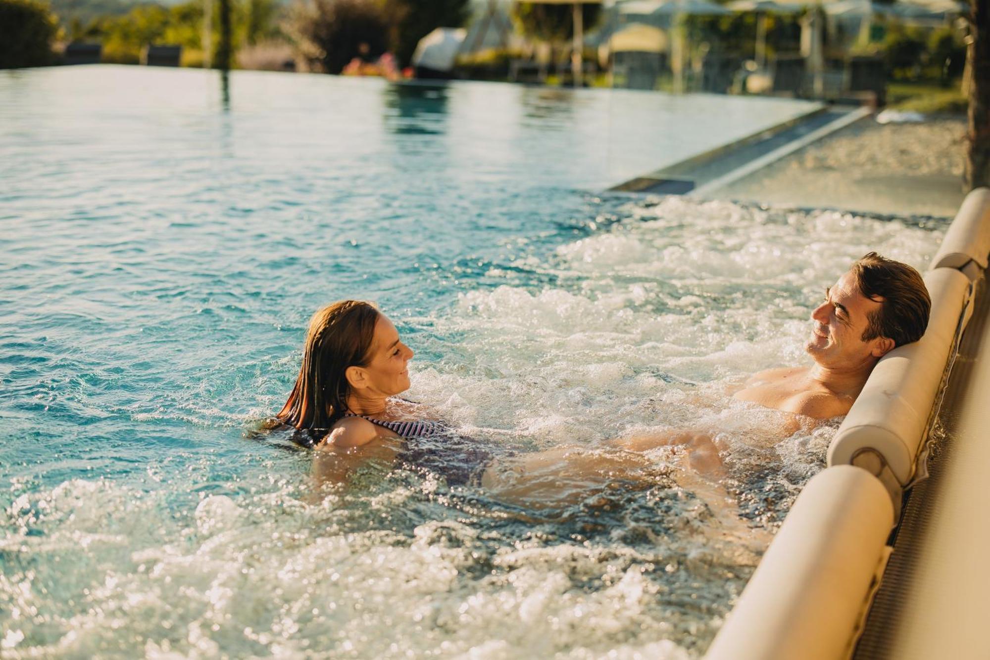 Hotel & Spa Larimar シュテガースバッハ エクステリア 写真