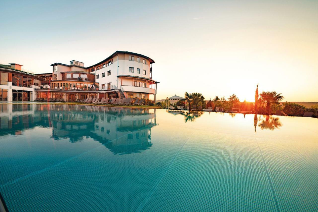 Hotel & Spa Larimar シュテガースバッハ エクステリア 写真